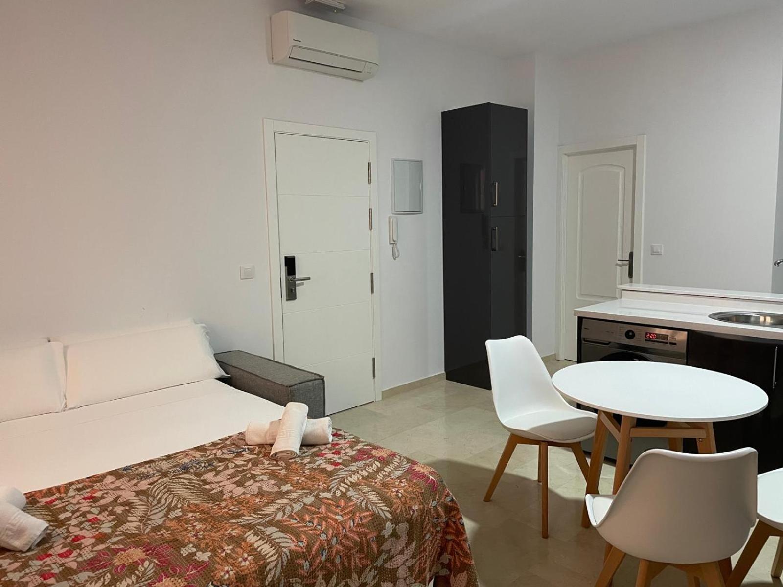 Apartamentos La Pila Del Pato Sevilla Exteriör bild